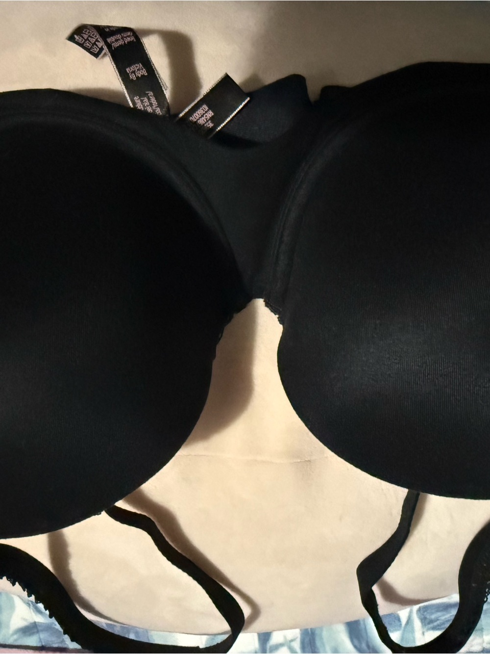 Victoria's Secret Smooth Black T-Shirt Bra